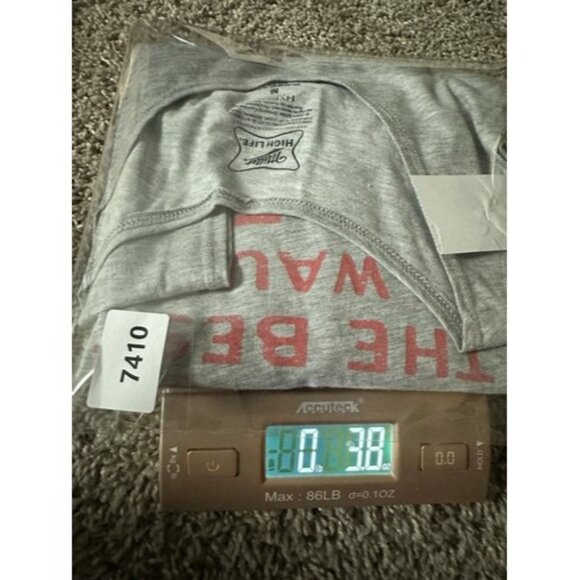 Miller High Life Tank Top Muscle Shirt Mens Size Medium Gray Pullover Casual - Picture 10 of 10